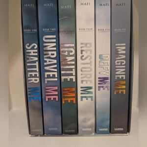 Shatter Me Series Boxed Set by Tahereh Mafi